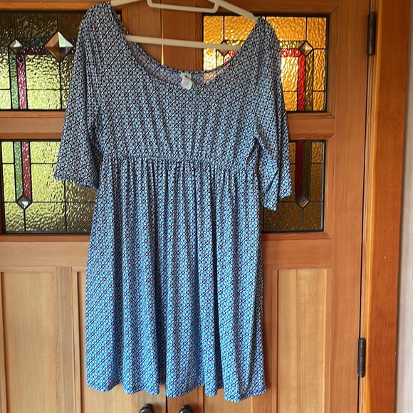 PTP 20 inches. 34 inches tag says 2X I feel it’s more of a large. - Picture 3 of 12